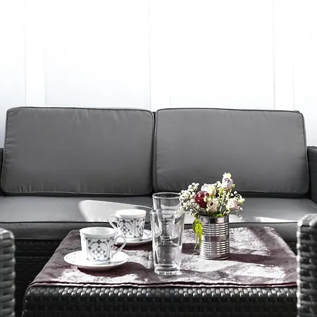 Apartment Coolest In Berlin, Easy Check-in, Near Ber Airport - Quiet&cozy Penthouse Schoenefeld