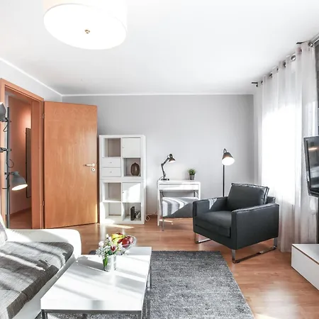 Apartment Coolest In Berlin, Easy Check-in, Near Ber Airport - Quiet&cozy Penthouse Schoenefeld
