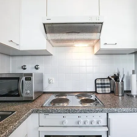 Coolest In Berlin, Easy Check-in, Near Ber Airport - Quiet&cozy Penthouse Lägenhet Schönefeld