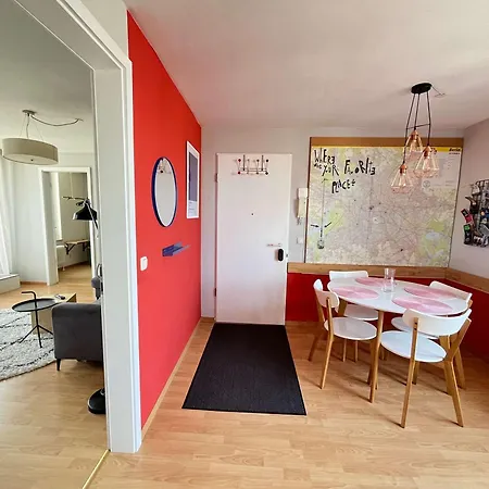 Coolest In Berlin, Easy Check-in, Near Ber Airport - Quiet&cozy Penthouse Schönefeld
