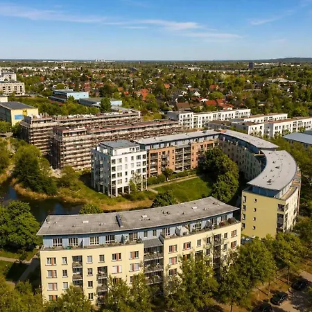 Sunny Hideaway -60sqm- Near Ber Airport Schönefeld